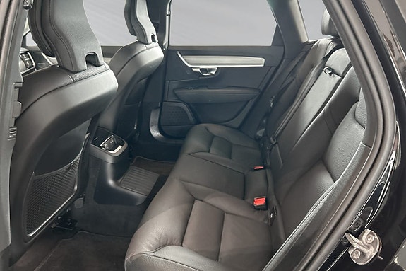 Volvo V90 19 of 30