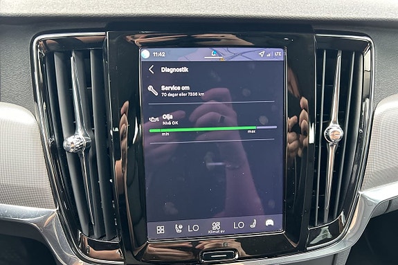 Volvo V90 14 of 30