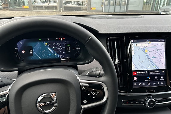 Volvo V90 24 of 30