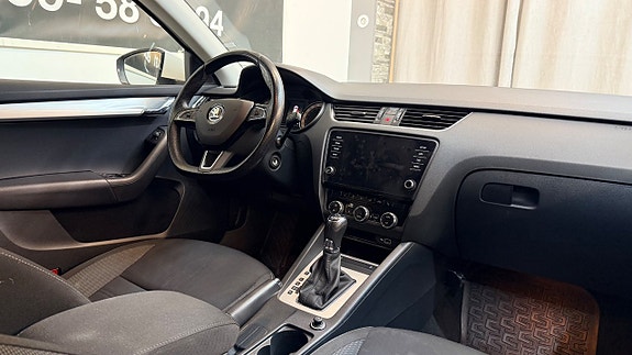 Skoda Octavia 15 of 18