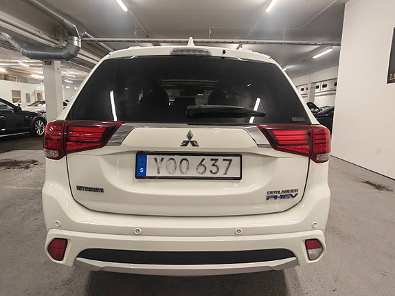 Mitsubishi Outlander 6 of 23