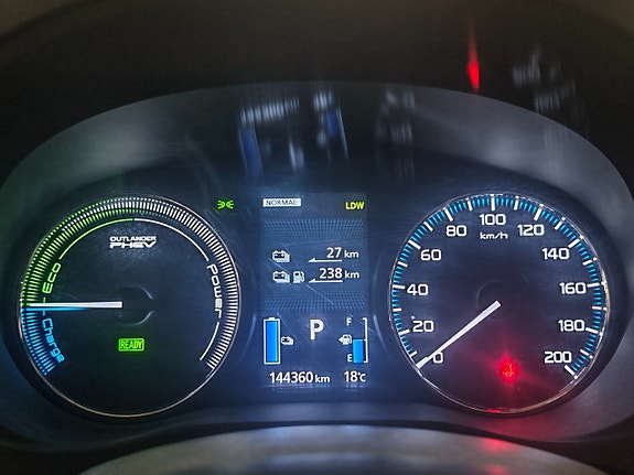 Mitsubishi Outlander 19 of 23