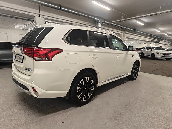Mitsubishi Outlander 5 of 5
