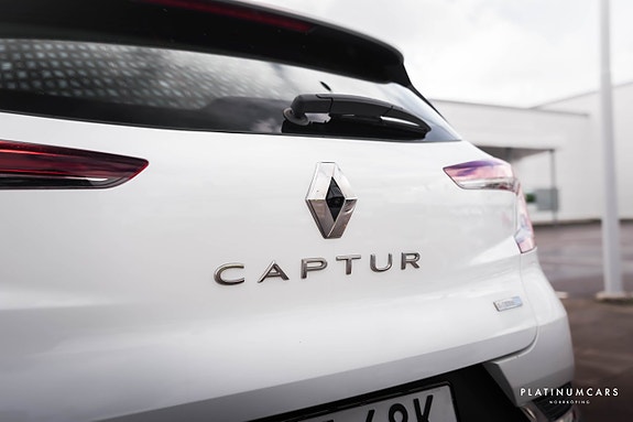 Renault Captur 11 of 13