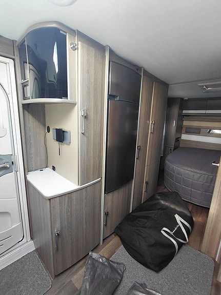 Kabe Royal 630 GLE KS 10 of 16