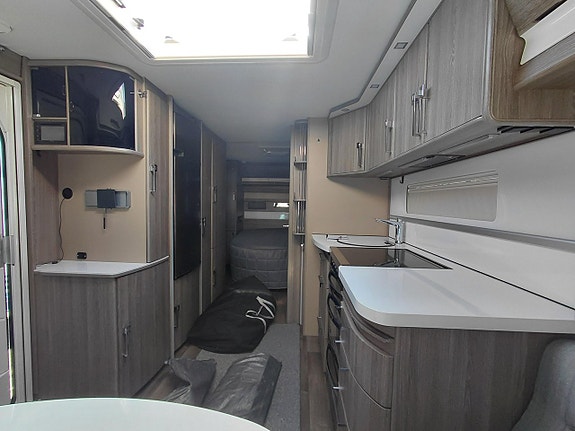 Kabe Royal 630 GLE KS 12 of 16