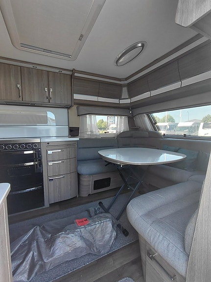 Kabe Royal 630 GLE KS 4 of 5