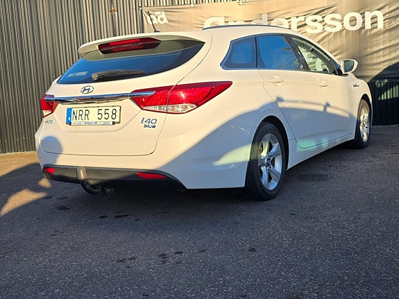 Hyundai i40 3 of 5