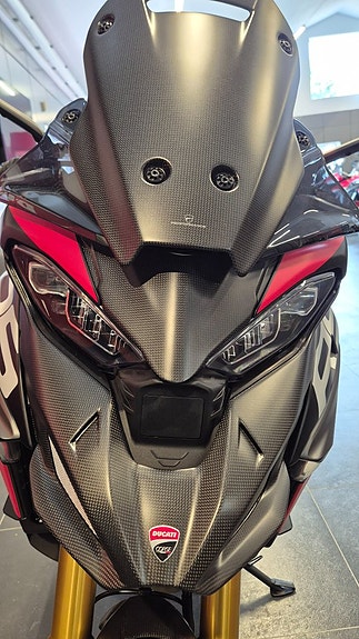 Ducati Multistrada V4 RS 9 of 14