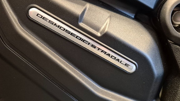 Ducati Multistrada V4 RS 4 of 5