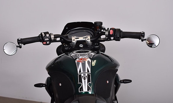 Triumph Triple Street RS Slip on/  Folierad i british racing green/ Fint skick 18 of 18