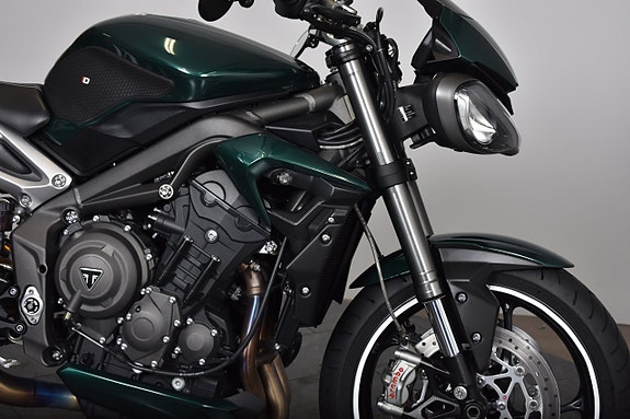 Triumph Triple Street RS Slip on/  Folierad i british racing green/ Fint skick 14 of 18