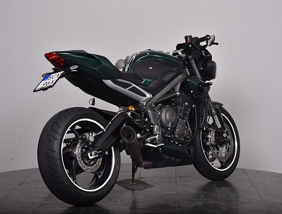 Triumph Triple Street RS Slip on/  Folierad i british racing green/ Fint skick 7 of 18
