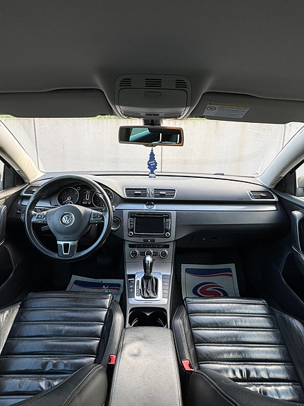 Volkswagen Passat 5 of 5