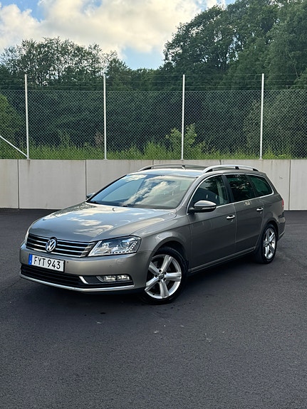 Volkswagen Passat 3 of 5