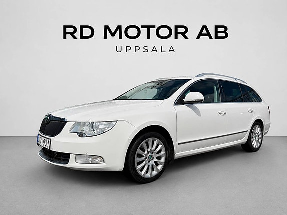 Skoda Superb 2 of 5