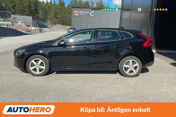 Volvo V40 2 of 30