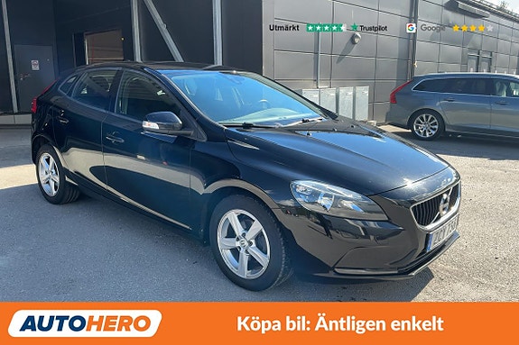 Volvo V40 8 of 30
