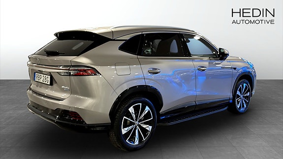 MG HS 2 of 9