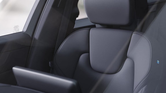 Volvo XC60 16 of 29