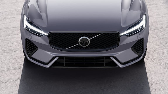 Volvo XC60 10 of 29