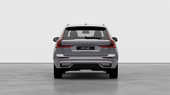 Volvo XC60 6 of 29