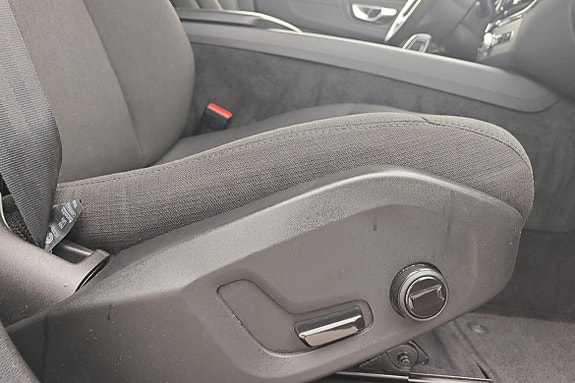 Volvo XC60 20 of 21