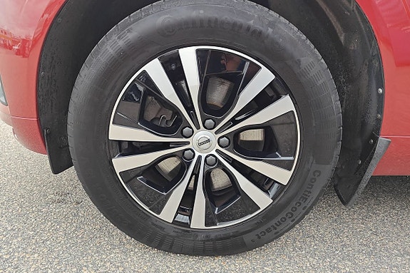 Volvo XC60 12 of 21