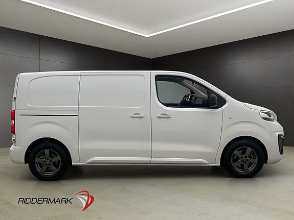 Peugeot e-Expert 2 of 5