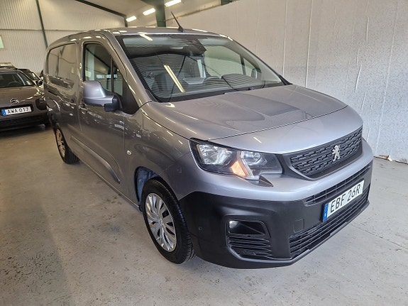 Peugeot Partner 2 of 17
