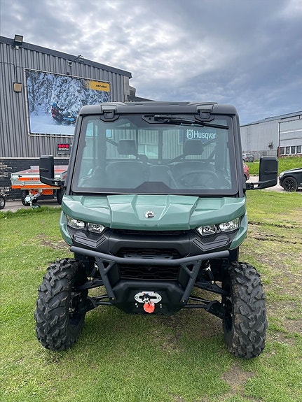 Can-Am Traxter 6x6 Dps HD10 Demo med hyttpaket 3 of 7