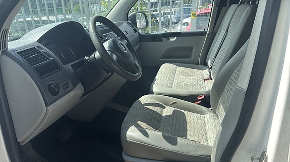 Volkswagen Transporter 5 of 5