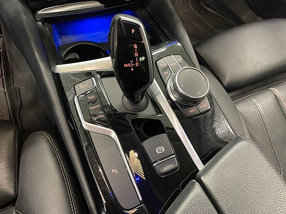 BMW 520 19 of 26