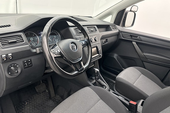 Volkswagen Caddy Maxi 17 of 30