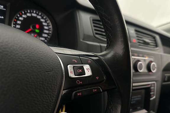 Volkswagen Caddy Maxi 19 of 30