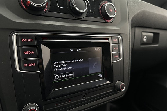 Volkswagen Caddy Maxi 23 of 30