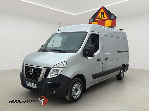 Nissan Interstar 2 of 30