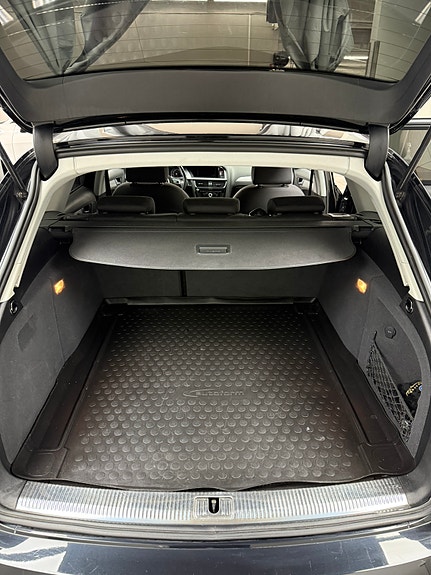 Audi A4 12 of 19