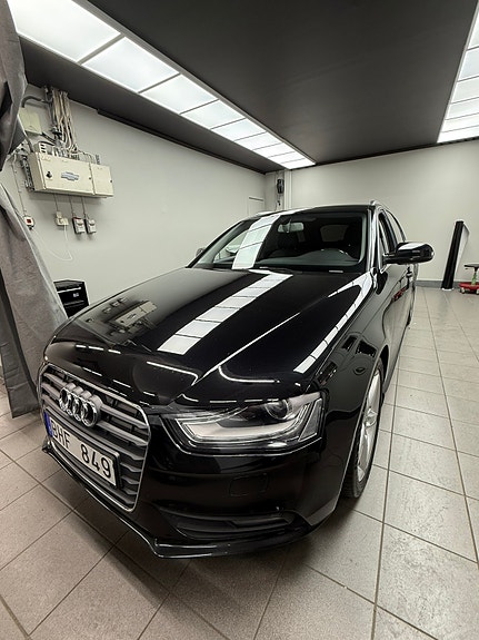 Audi A4 3 of 5