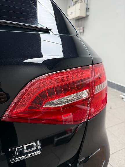 Audi A4 15 of 19