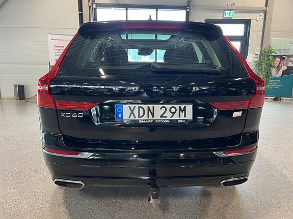 Volvo XC60 4 of 5