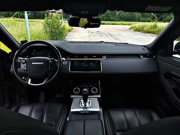 Land Rover Range Rover Evoque 5 of 5
