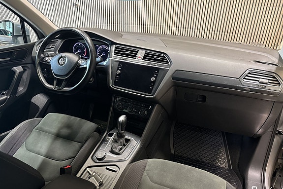 Volkswagen Tiguan 10 of 12