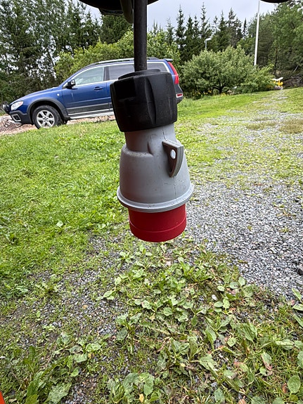 Product image 2 of 18