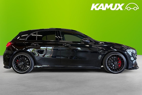 Mercedes-Benz A45 4 of 5