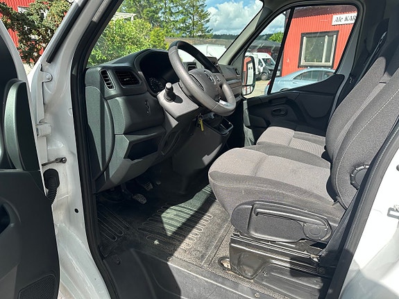 Renault Master 4 of 5