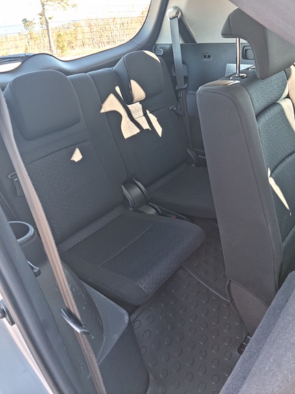 Toyota Verso 4 of 5