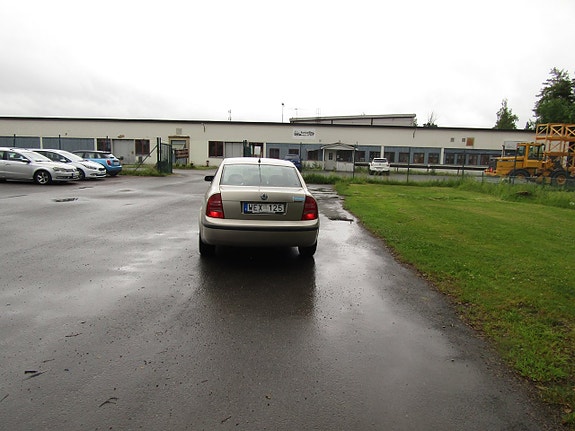 Skoda Superb 4 of 5