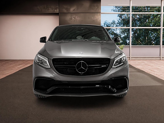 Mercedes-Benz GLE63 9 of 13
