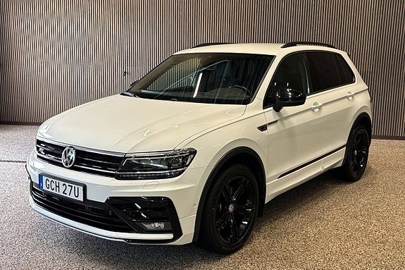 Volkswagen Tiguan 2 of 5